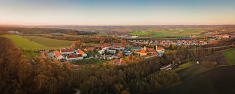 Gemeinde Mühldorf_am_Inn Landkreis Mühldorf Ecksberg Luftaufnahme (Dirschl Johann) Deutschland MÜ